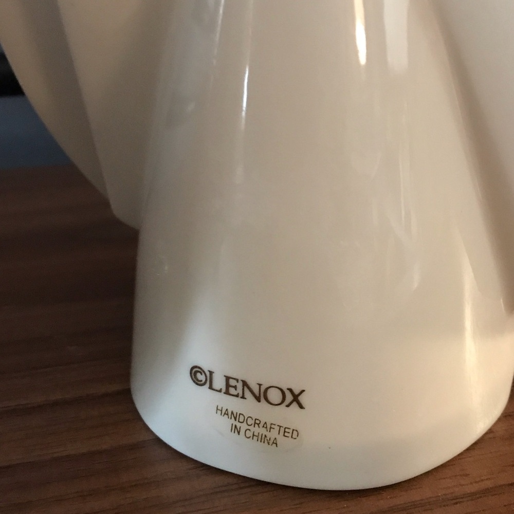 Lenox Cream and Gold Picture Frames (3) - Picture 2 of 5